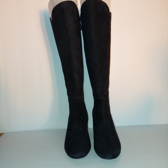 NIB Cole Haan Sz 8M Denise Suede Block Heel Knee High Boots - Picture 2 of 7